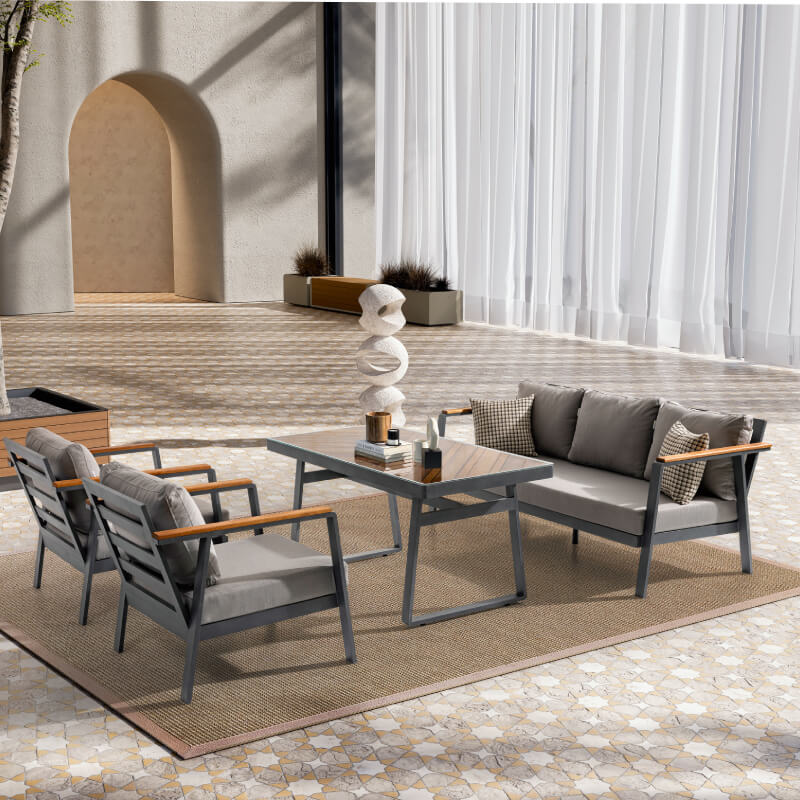 Napoli Üçlü Oturma Grubu