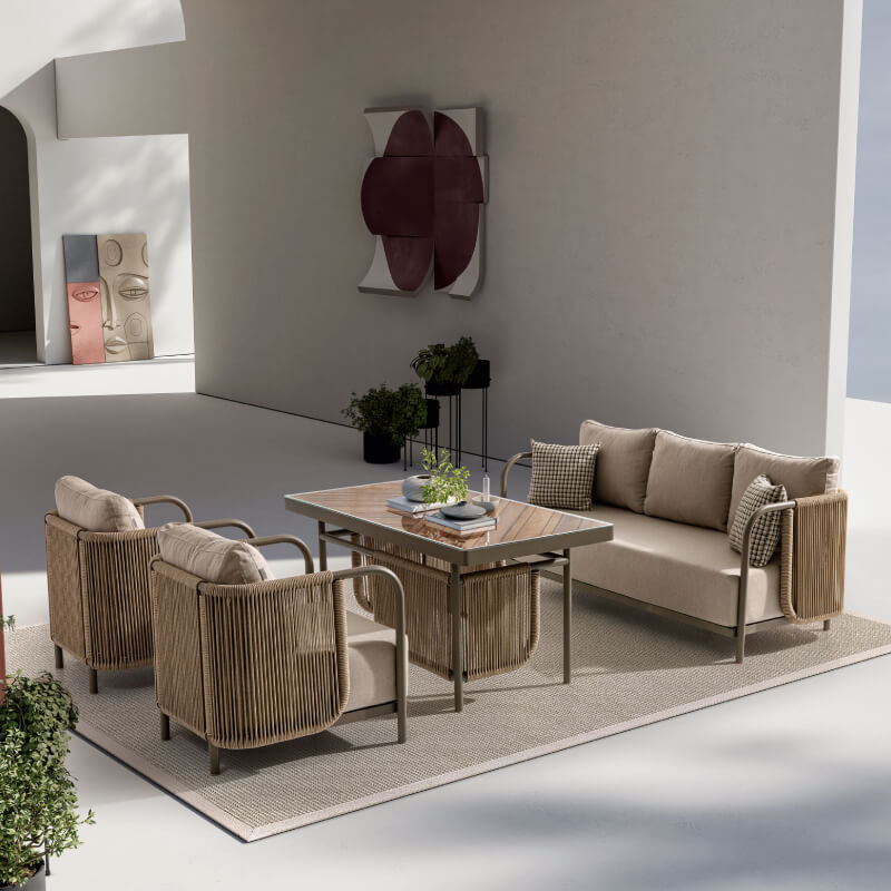 Roma Üçlü Oturma Grubu